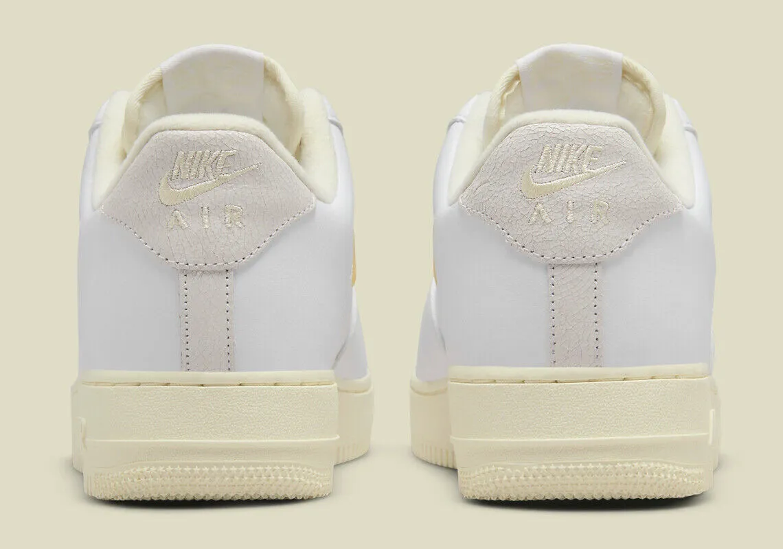 Nike Air Force 1 07 DC8894-100 Men Jewel Pale Vanilla Leather Running Shoes C793