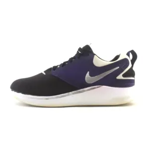 NIKE  LUNARSOLO