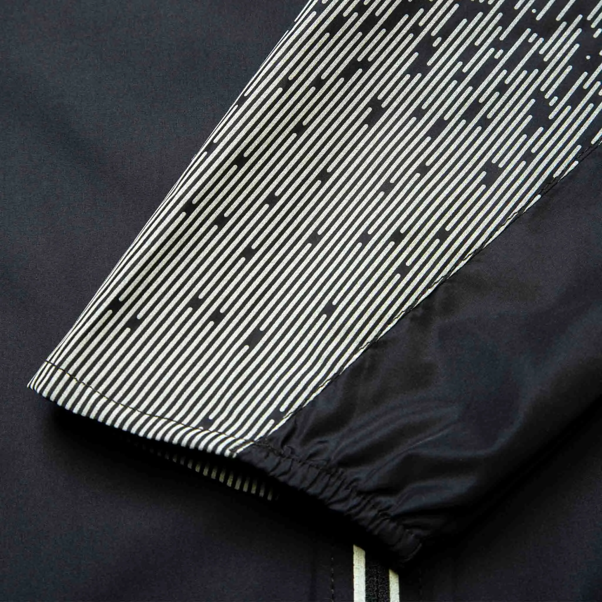 Ronhill | Men's Tech Reflect Jacket - Black/Reflect